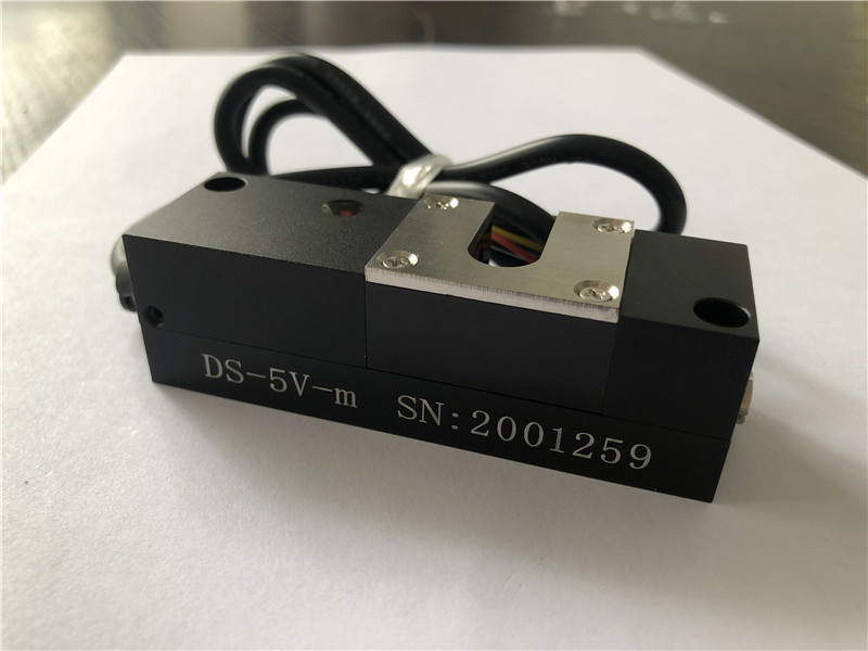 DS-5V Laser Tool Measure 