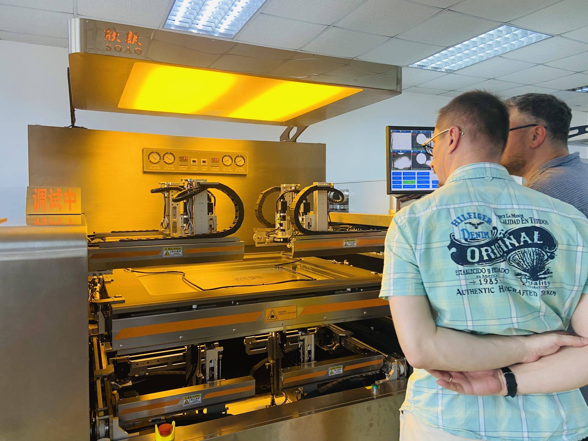 LED Semi-auto High-perf Solder Mask Exposure Machine Starts Efficient Production